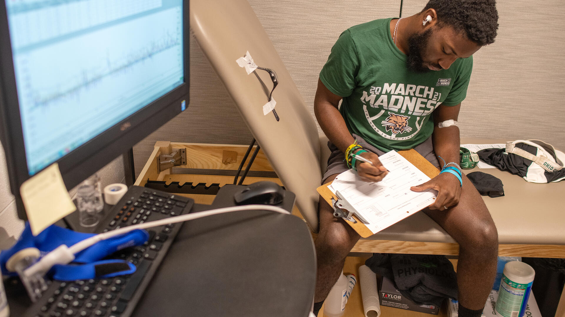 Participant completing metabolic testing